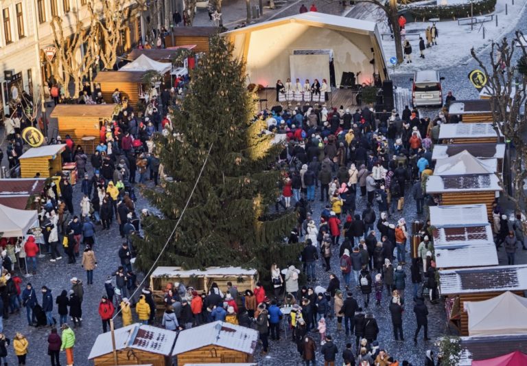 Mesto už pripravuje Vianočné trhy. Chcete na nich predávať? Pozrite sa, koľko zaplatíte za stánok