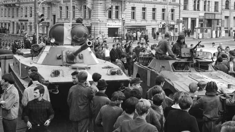 V pondelok si pripomenieme 55. výročie od vpádu vojsk Varšavskej zmluvy