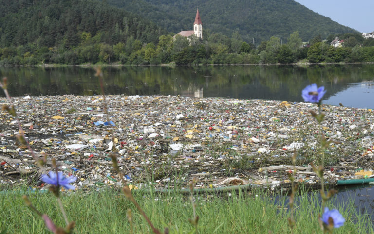 Eurokomisia zažalovala Slovensko za nedostatočné čistenie odpadových vôd