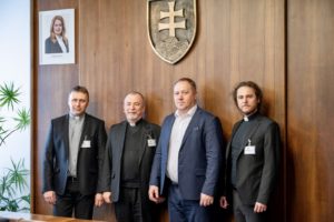 V Desatore kresťanského politika nesmie chýbať: „Nepokradneš!“