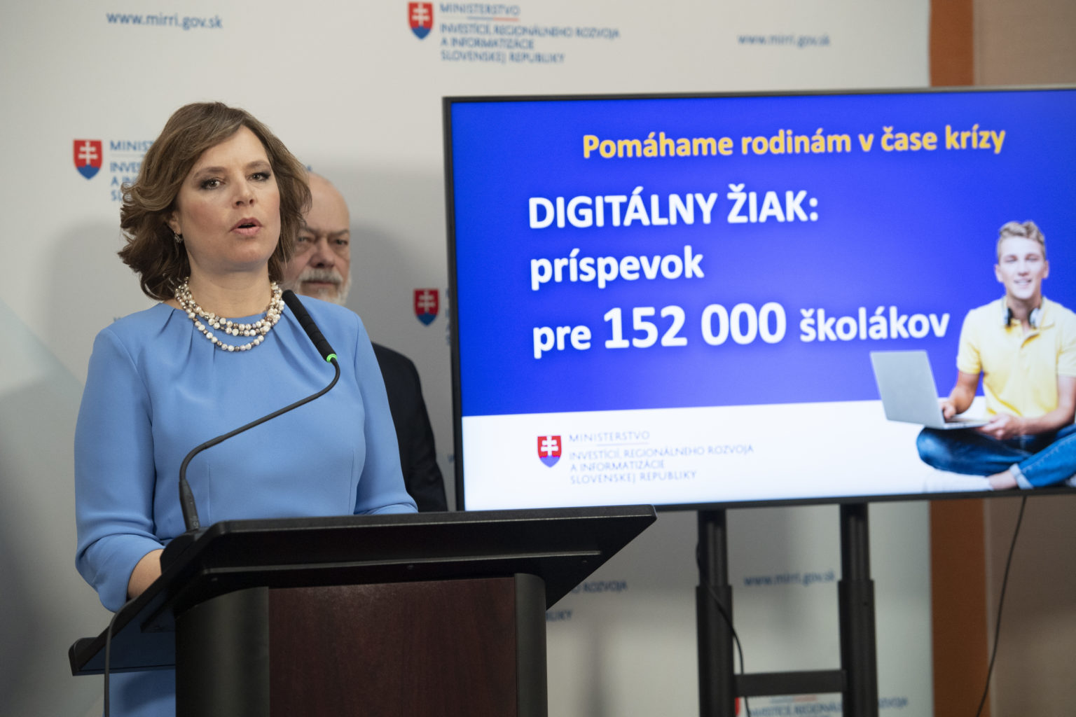 Veronika Remišová počas tlačovej konferencie na tému Digitálny žiak. Foto: Pavel Neubauer/TASR