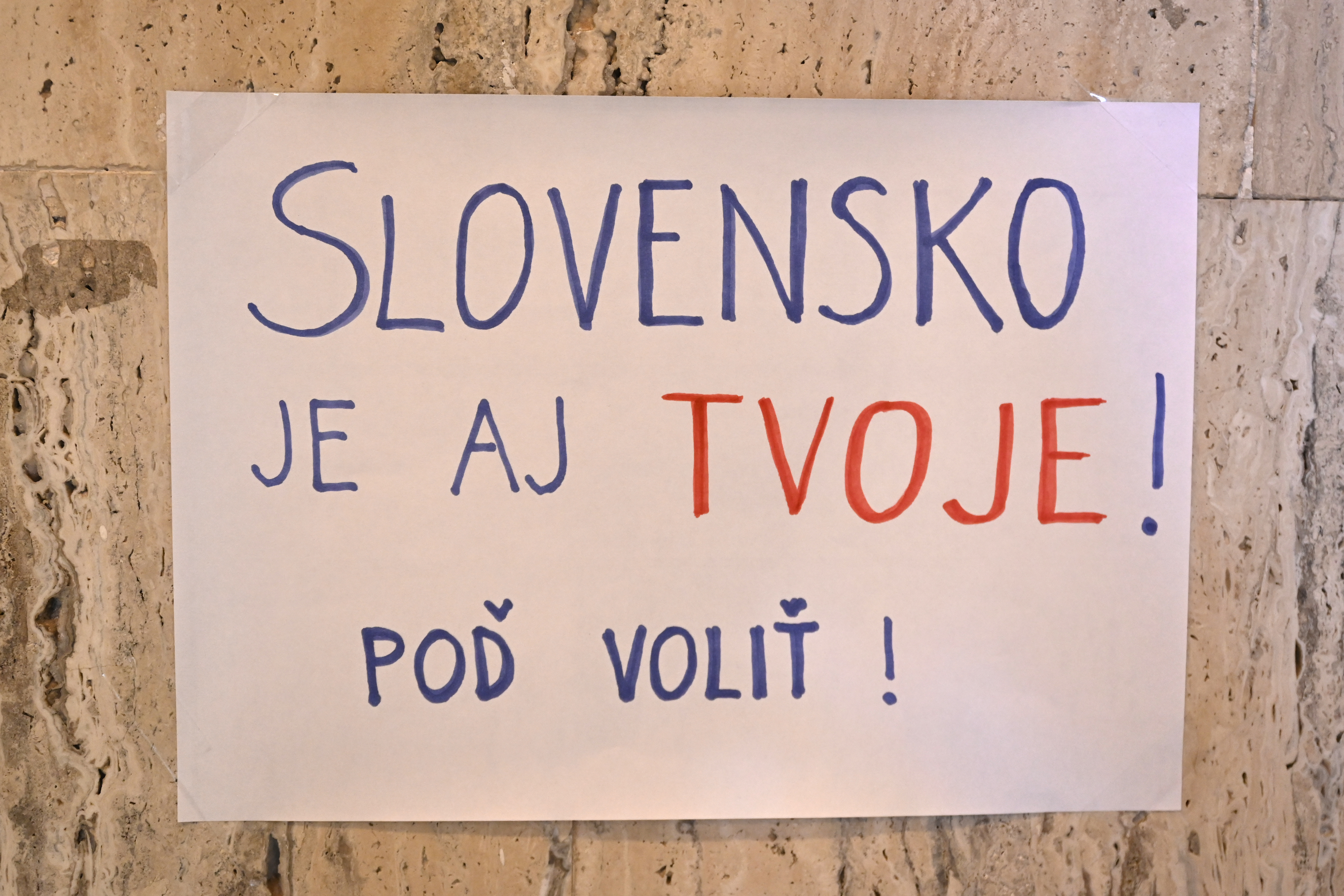 Politické strany dostali vysvedčenie od nadácie CitizenGo v kampani Volím (si) hodnoty