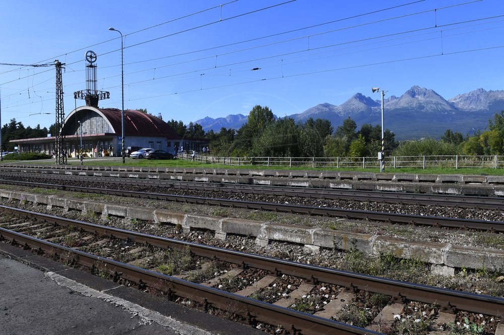 Modernizáciu trate medzi Popradom a Lučivnou majú ukončiť do konca roka