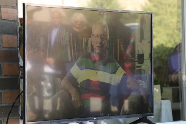 Prehovorili muž, ktorý prežil holokaust, i Róbert Bezák