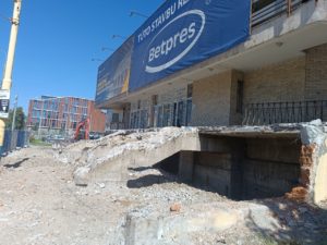 Práce na stavbe Národného olympijského centra plaveckých športov Košice sú v plnom prúde