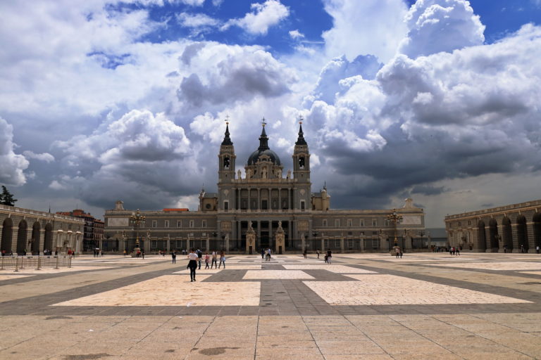 Madrid očakáva abnormálne zrážky. Obyvatelia vraj nemajú vychádzať z domu
