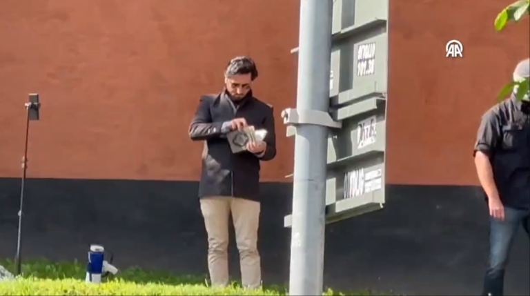 Švédskeho aktivistu, ktorý pálil Korán, zastrelili v Štokholme