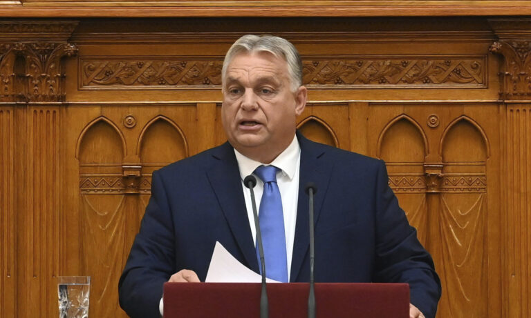 Orbán opäť varoval pred rýchlym prijatím Ukrajiny do EÚ