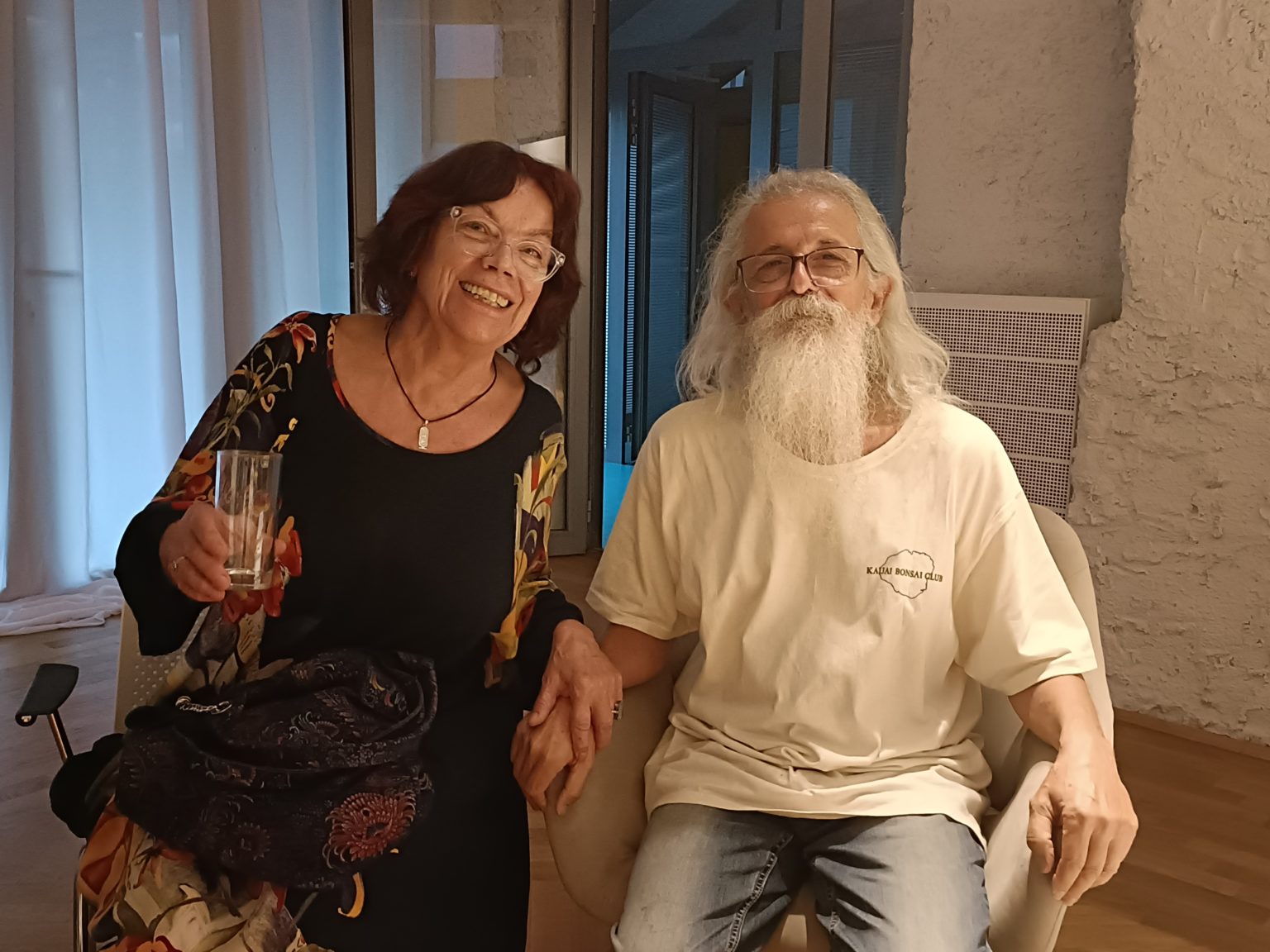 Vladimír W. Rosenfeld a výtvarníčka Katarína Tekelová Blažová v Krajskej galérii v Prešove. Foto: Dušan Guman