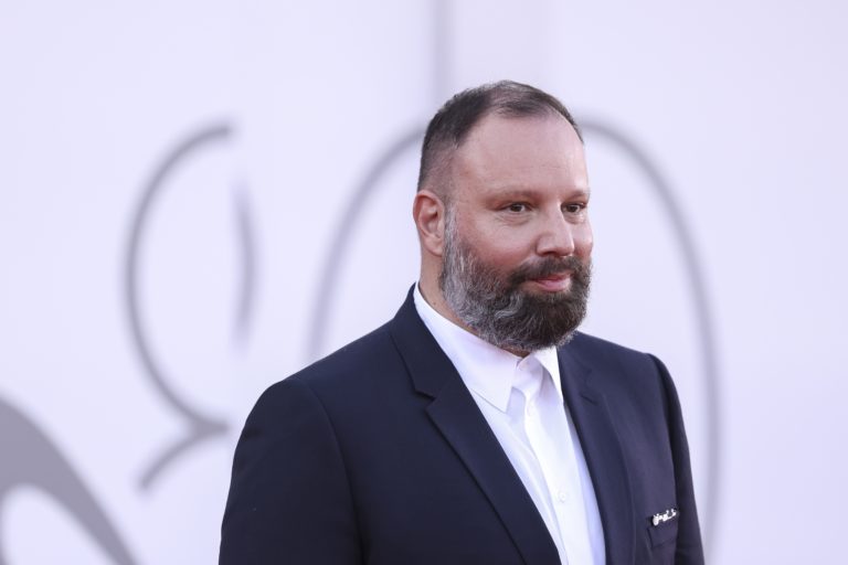 Zlatého leva na festivale v Benátkach získal film Chudiatko gréckeho režiséra Lanthimosa