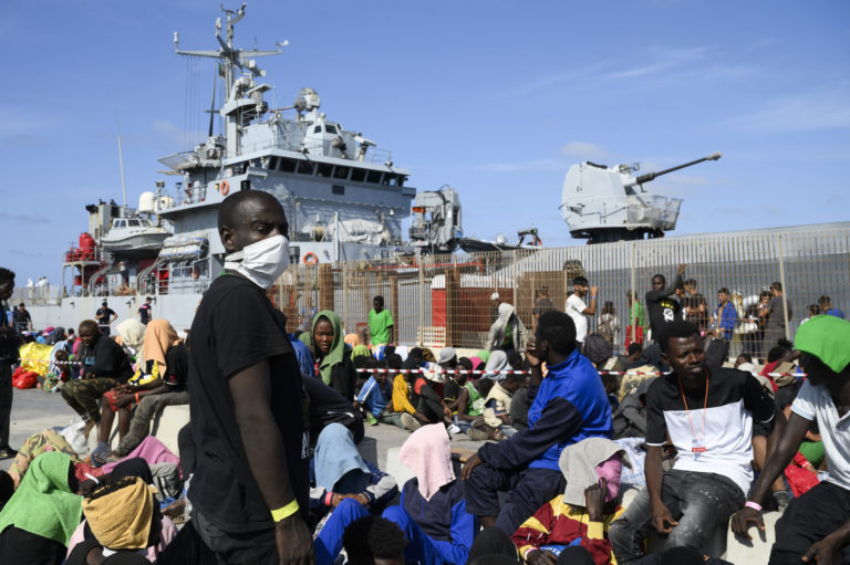 Nová vlna migračnej krízy: Lampedusa je ešte len začiatok