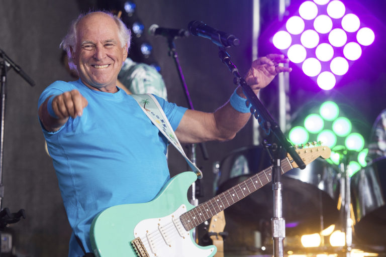 Zomrel spevák a spisovateľ Jimmy Buffett