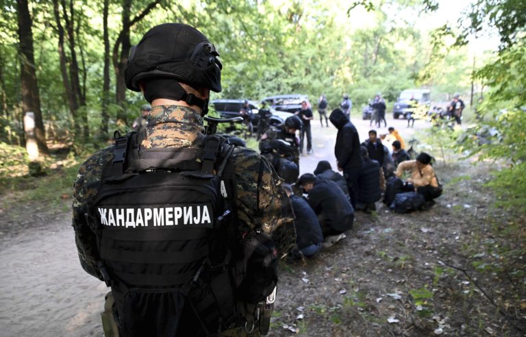 Na srbsko-maďarskú hliadku strážiacu srbské hranice strieľali