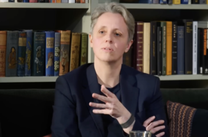 Od učiteľov počúvam, že ak sa jedno dieťa v triede označí za transgender, ďalší deň to sú už dve a nárast pokračuje