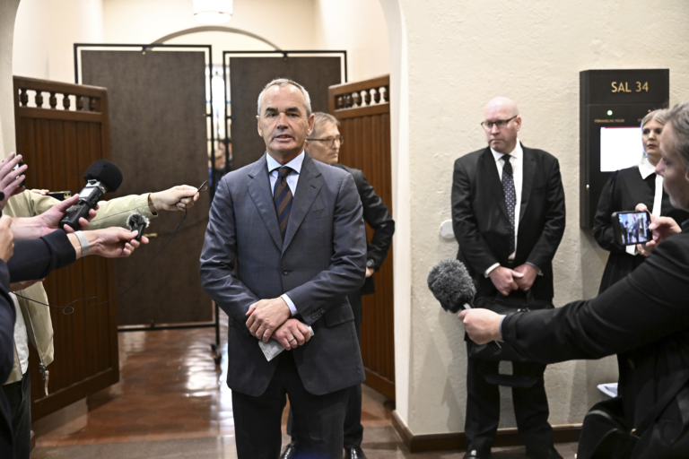 Vo Švédsku sa začal súd s exmanažérmi ropnej firmy za vojnové zločiny v Sudáne