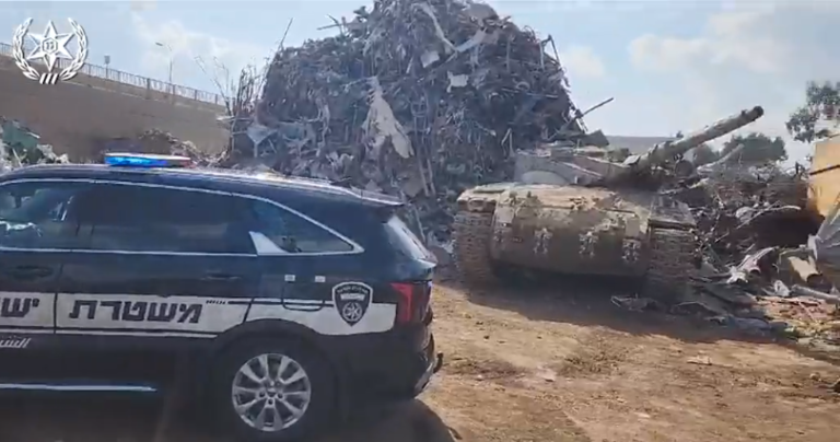 Z izraelskej základne ukradli tank. Našiel sa na vrakovisku