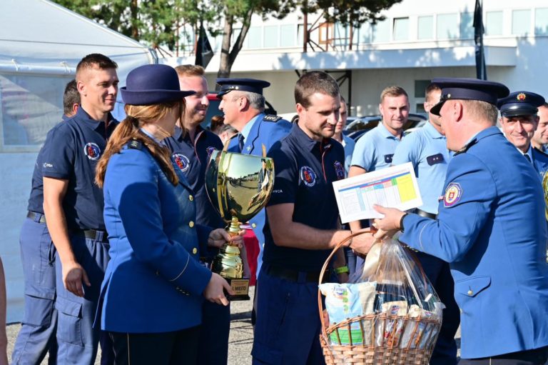 Majstrami Slovenskej republiky sa stali aj tento rok hasiči z Nitry