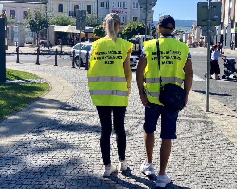 Do Brezna sa vrátili občianske hliadky