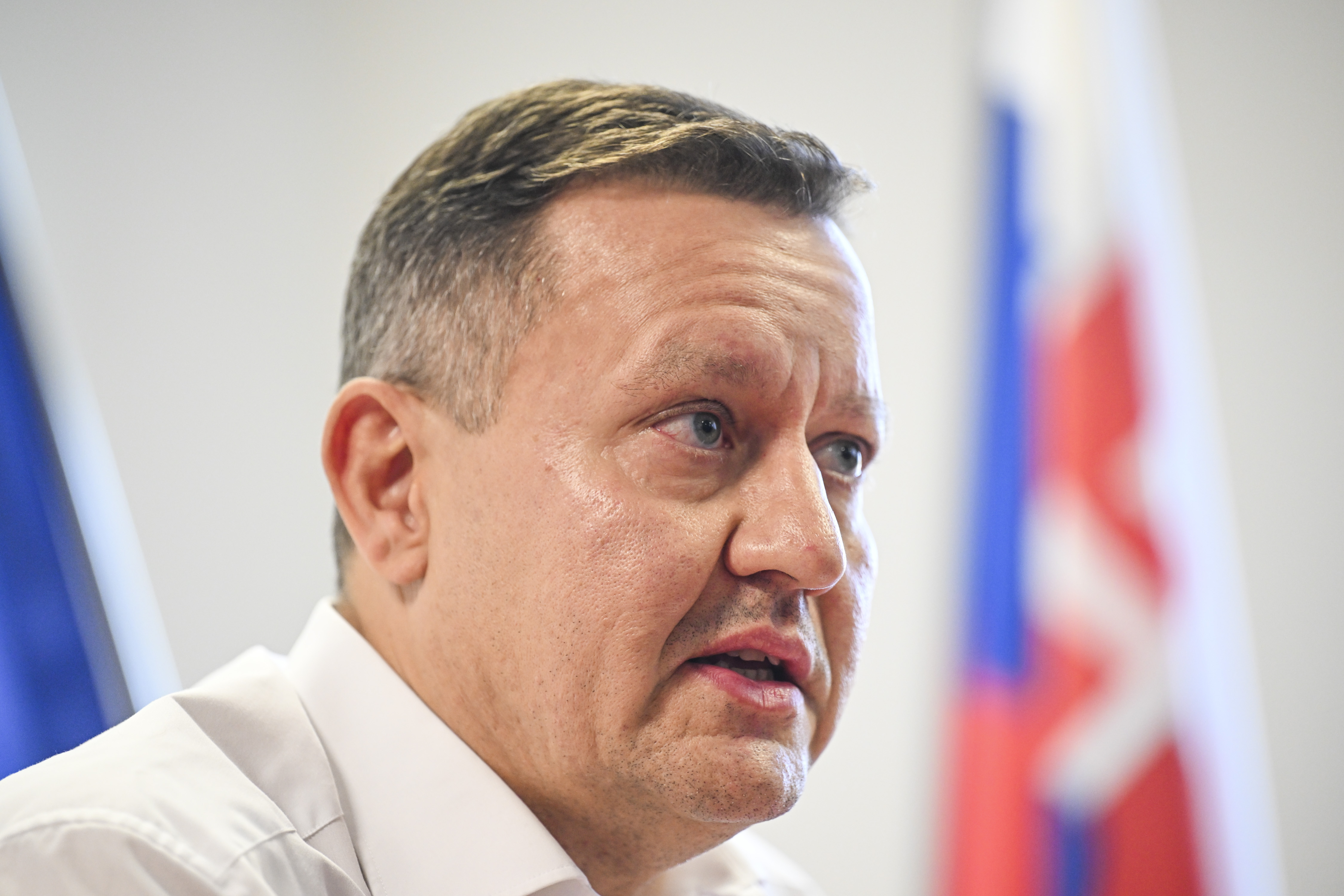 Ak vláda nezasiahne do postavenia Úradu špeciálnej prokuratúry, Lipšic sa vzdá funkcie jej šéfa