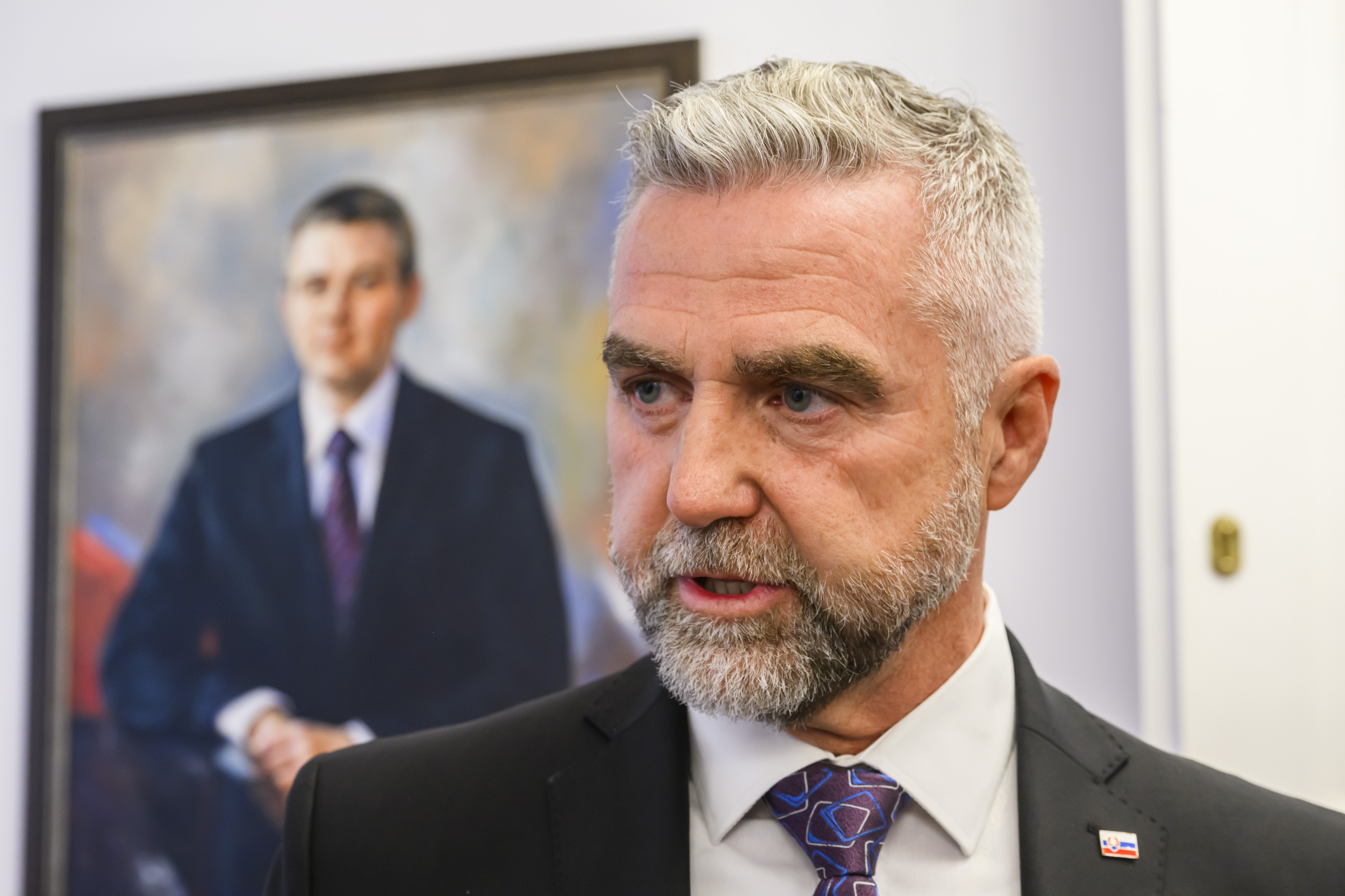 Gašpar odmieta kritiku vyjadrenia o vystúpení z EÚ a NATO, hovorí o manipulácii médií