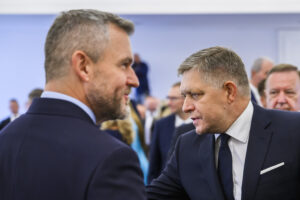 Rober Fico a Peter Pellegrini na fotografii.