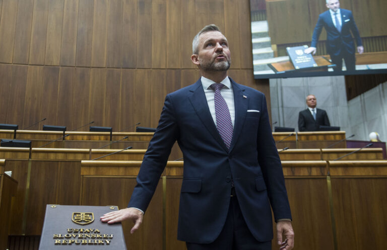 Predsedom Národnej rady SR sa stal líder Hlasu Peter Pellegrini