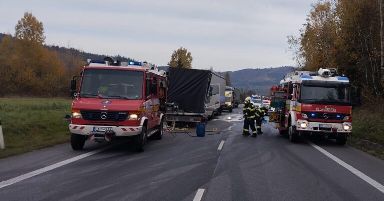 Raňajšiu nehodu v Krásne nad Kysucou neprežil 20-ročný vodič z Poľska