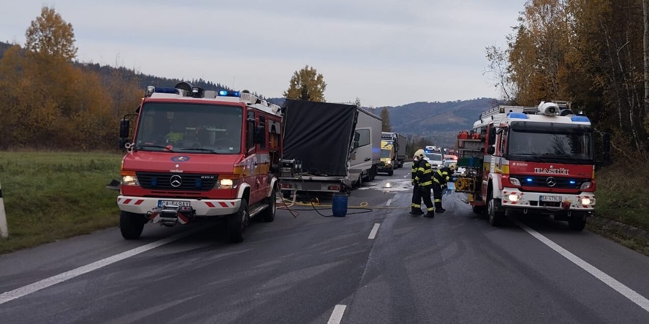 Vážna dopravná nehoda na Kysuciach ohromila dopravu. FOTO: polícia