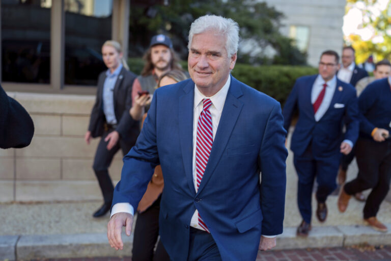 Kandidatúru na predsedu Snemovne reprezentantov v USA stiahol aj ďalší republikán