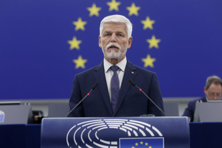 Petr Pavel navrhuje v Únii zrušiť právo veta