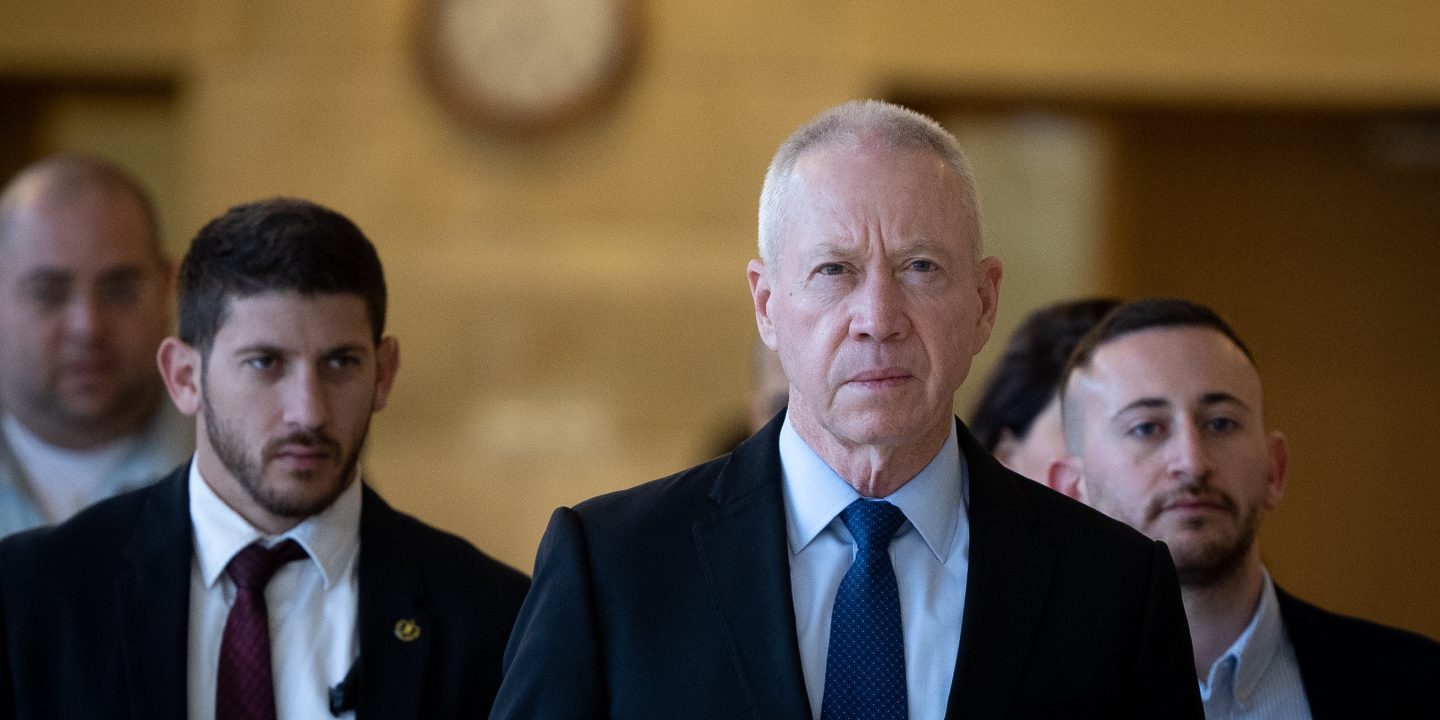 Izrael plánuje významnú reakciu na iránsky útok. Na jej príprave sa budú podieľať aj USA