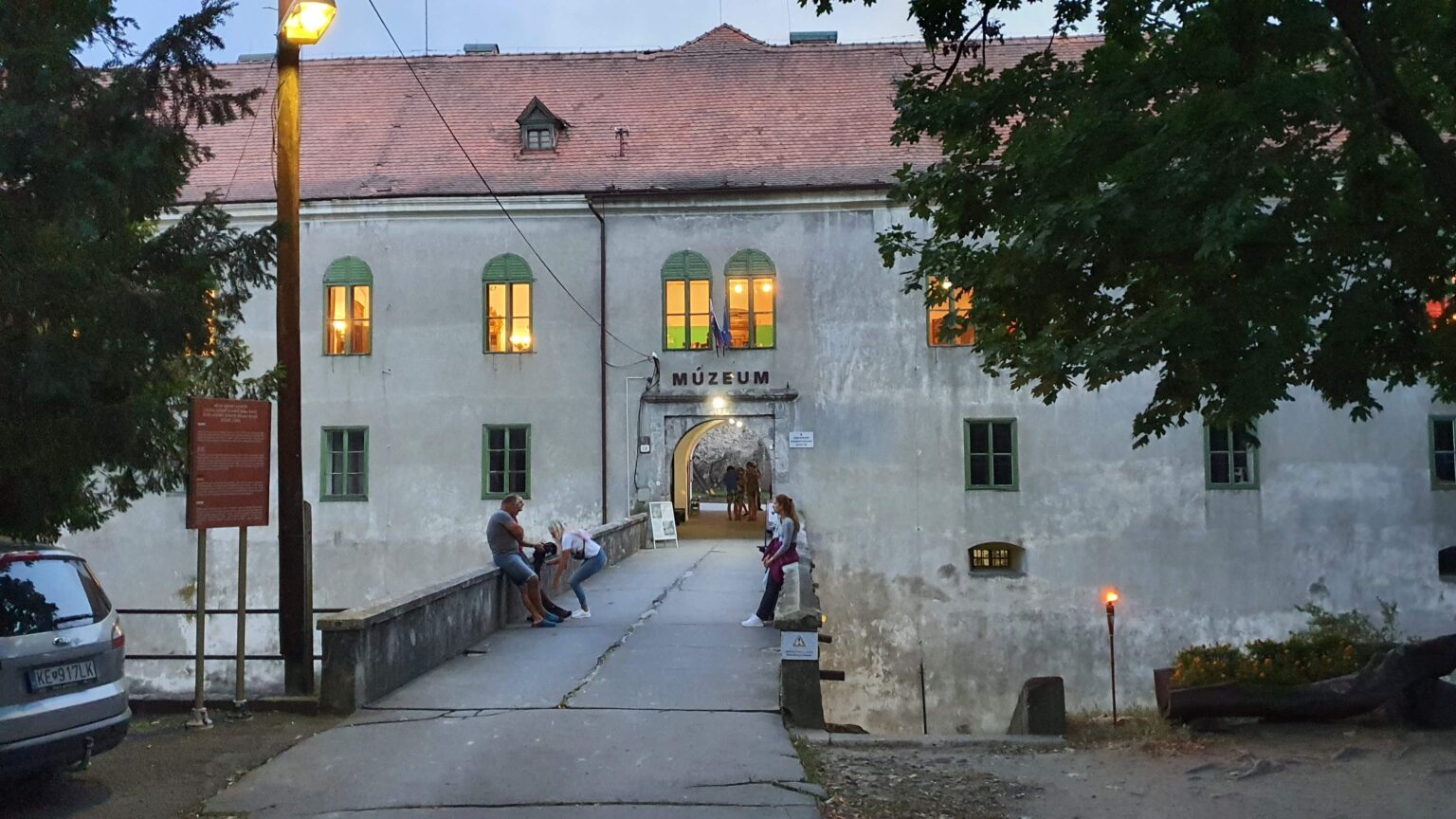 Hrad Modrý Kameň Foto: Branislav Caban