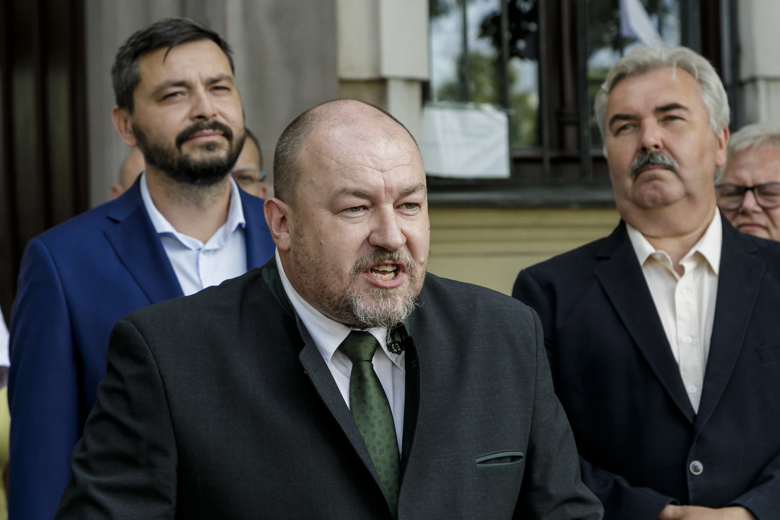 Odmietnutie nominácie Huliaka je slabo vysvetlené, a preto je v rozpore s ústavou