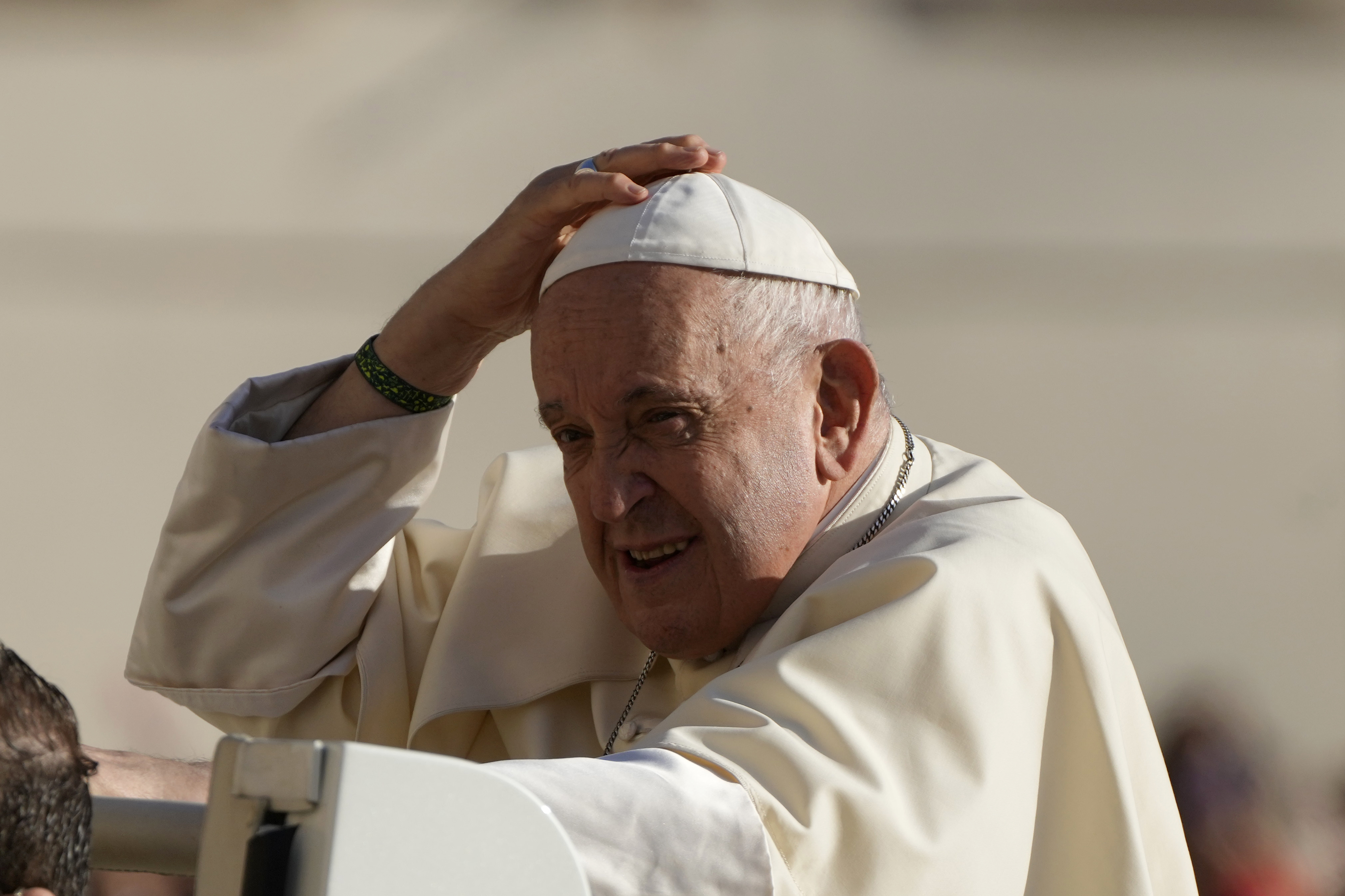 Pápež heretik? Odpovedá dogmatický teológ doc. Štefan Paločko