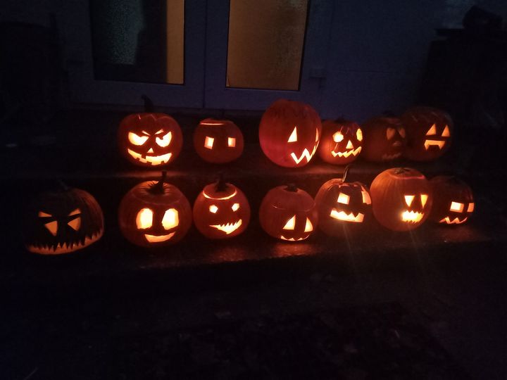 Štvorročný chlapec dostal na Halloween čokoládovú tyčinku. V tej bola ihla