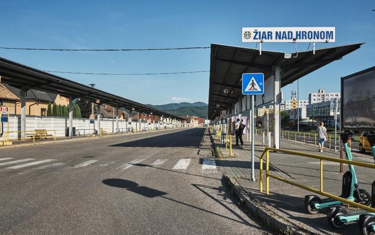 V Žiari nad Hronom pripravujú rekonštrukciu autobusovej stanice, takto by mala vyzerať