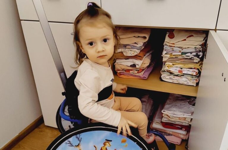 Štát bude asi preplácať dvojmiliónový liek Zolgensma na chorobu, akú má aj Editka