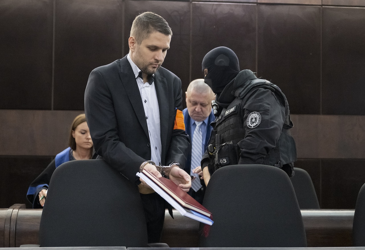 Súdny proces v prípade vraždy D. Tupého odročili na máj