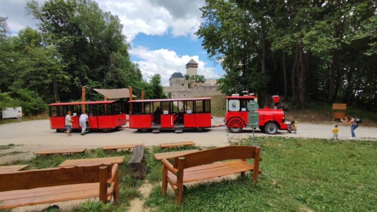 Za krátku dobu si ho ľudia zamilovali. Koľko odviezol tento rok turistov a aké má plány?