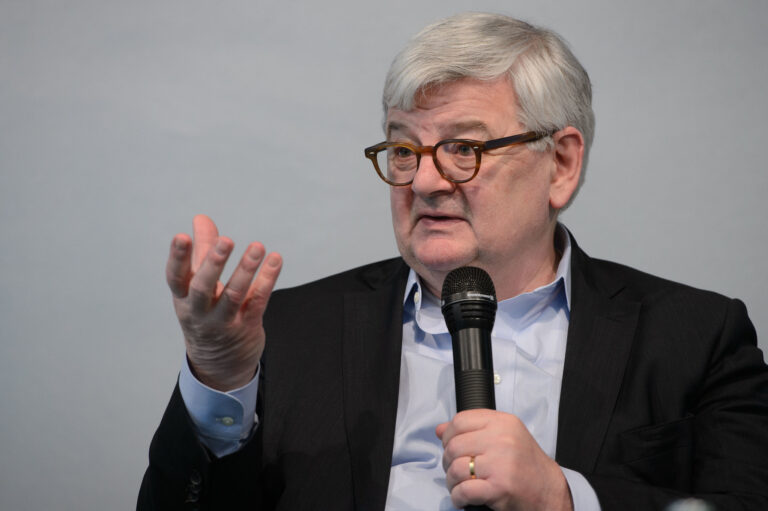 Joschka Fischer: Je to ako v roku 1914. Sme krok od svetovej vojny
