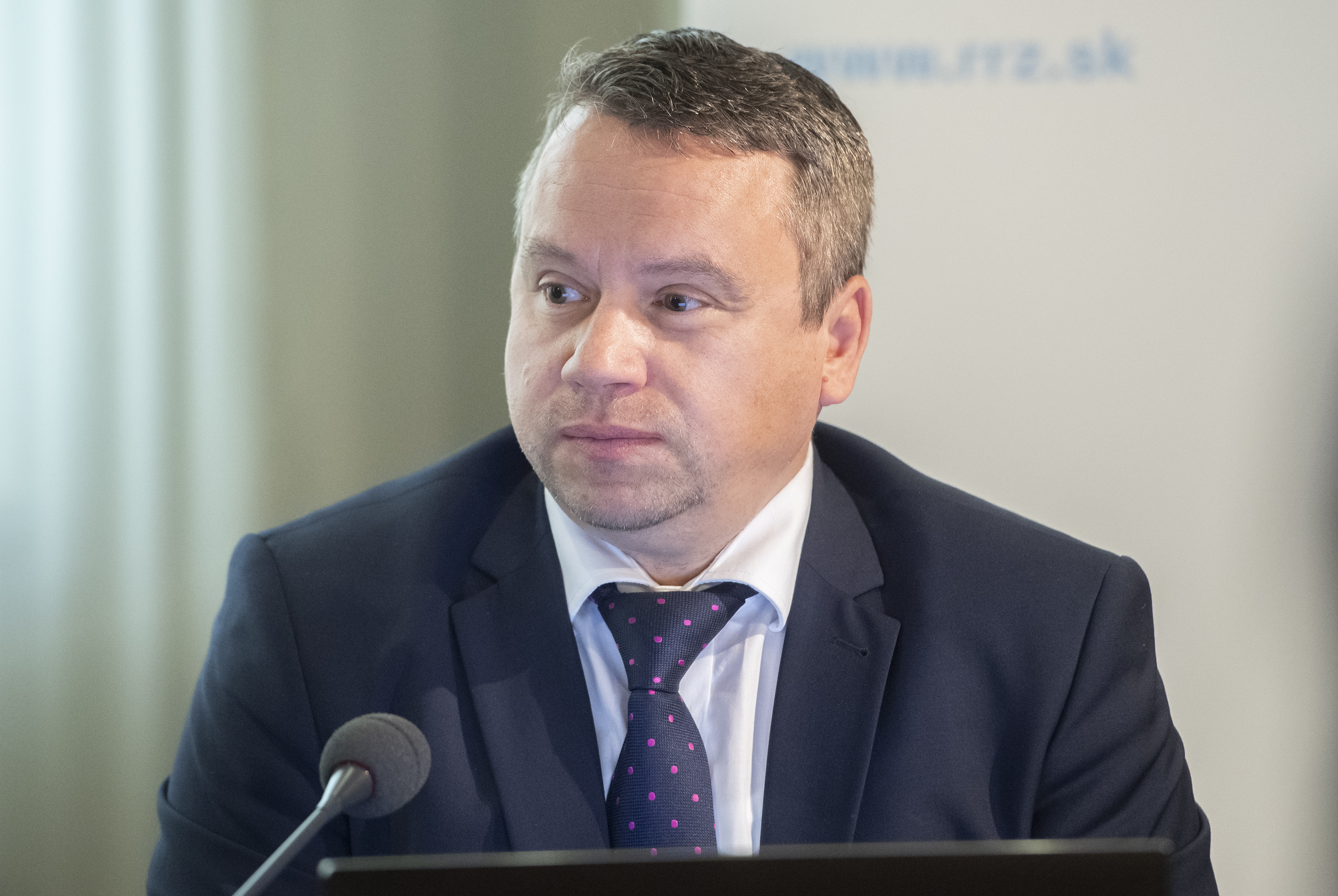 Nie je dôvod mať špeciálny 13. dôchodok pre všetkých. Príplatok pre najviac ohrozených má byť adresný