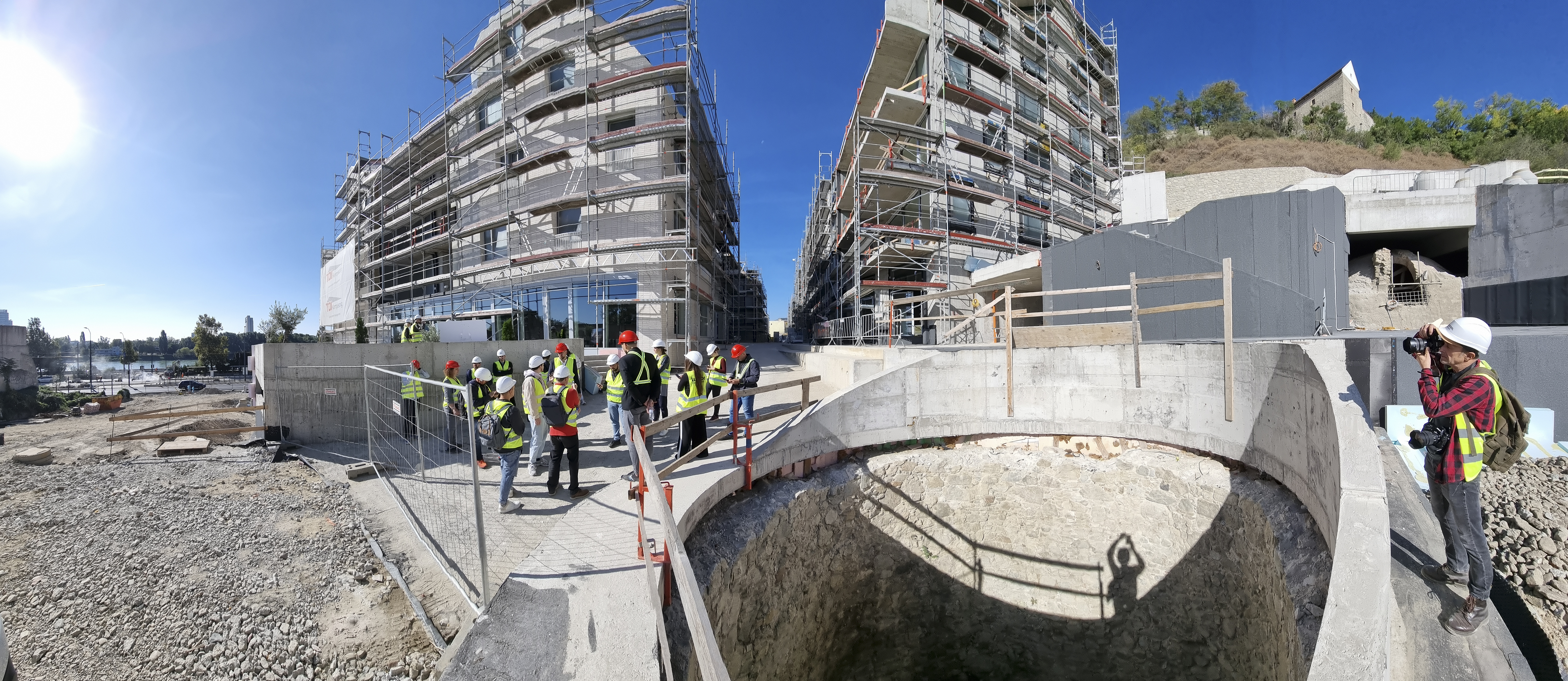 Vlastniť nehnuteľnosť v Bratislave bude opäť drahšie. Koľko si priplatíte?