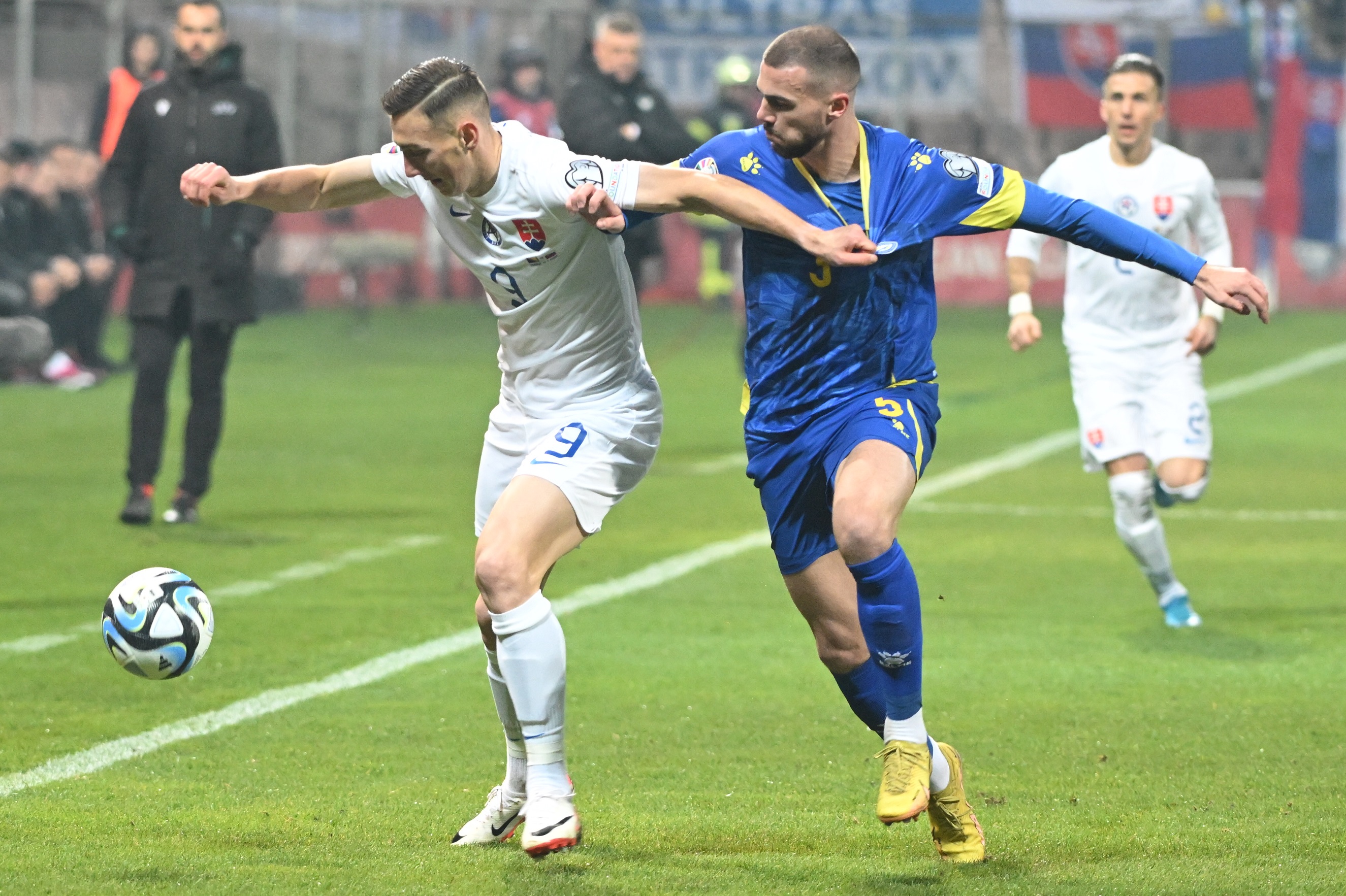 Slováci triumfovali v Bosne, keď vyhrali 2:1 po góloch Boženíka a Šatku