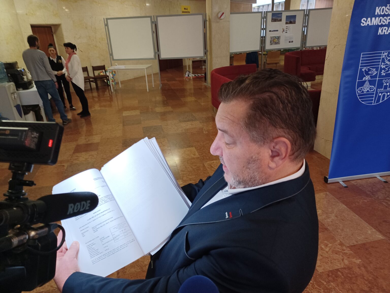 Miloš Ihnát dlhodobo poukazuje na pochybenia na Správe ciest KSK. Foto: Štandard