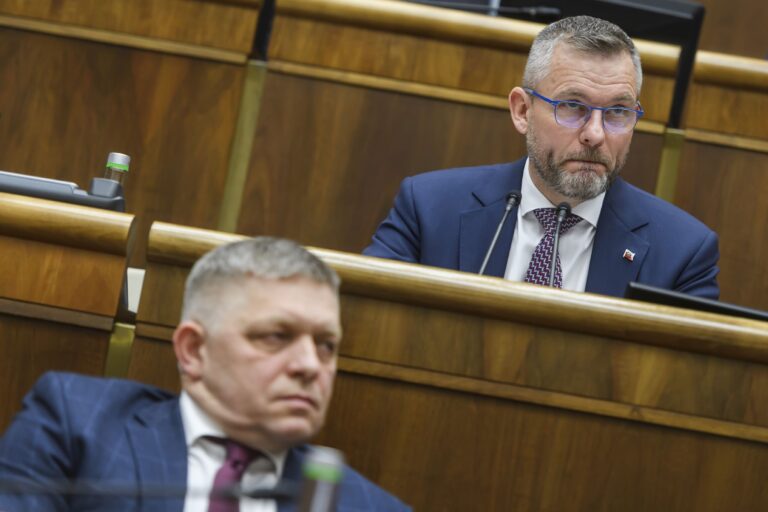 Koalícia v parlamente jednohlasne schválila štátny rozpočet. Slovensko bude mať zrejme najvyšší deficit v EÚ