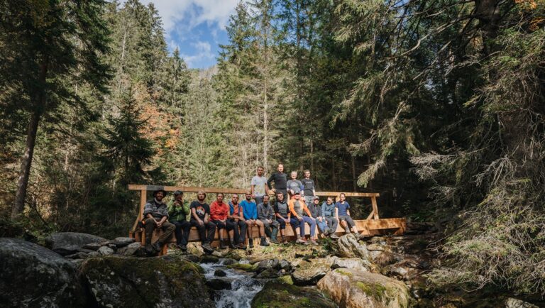 Aktivisti zrekonštruovali šesť turistických mostíkov v Jaloveckej doline