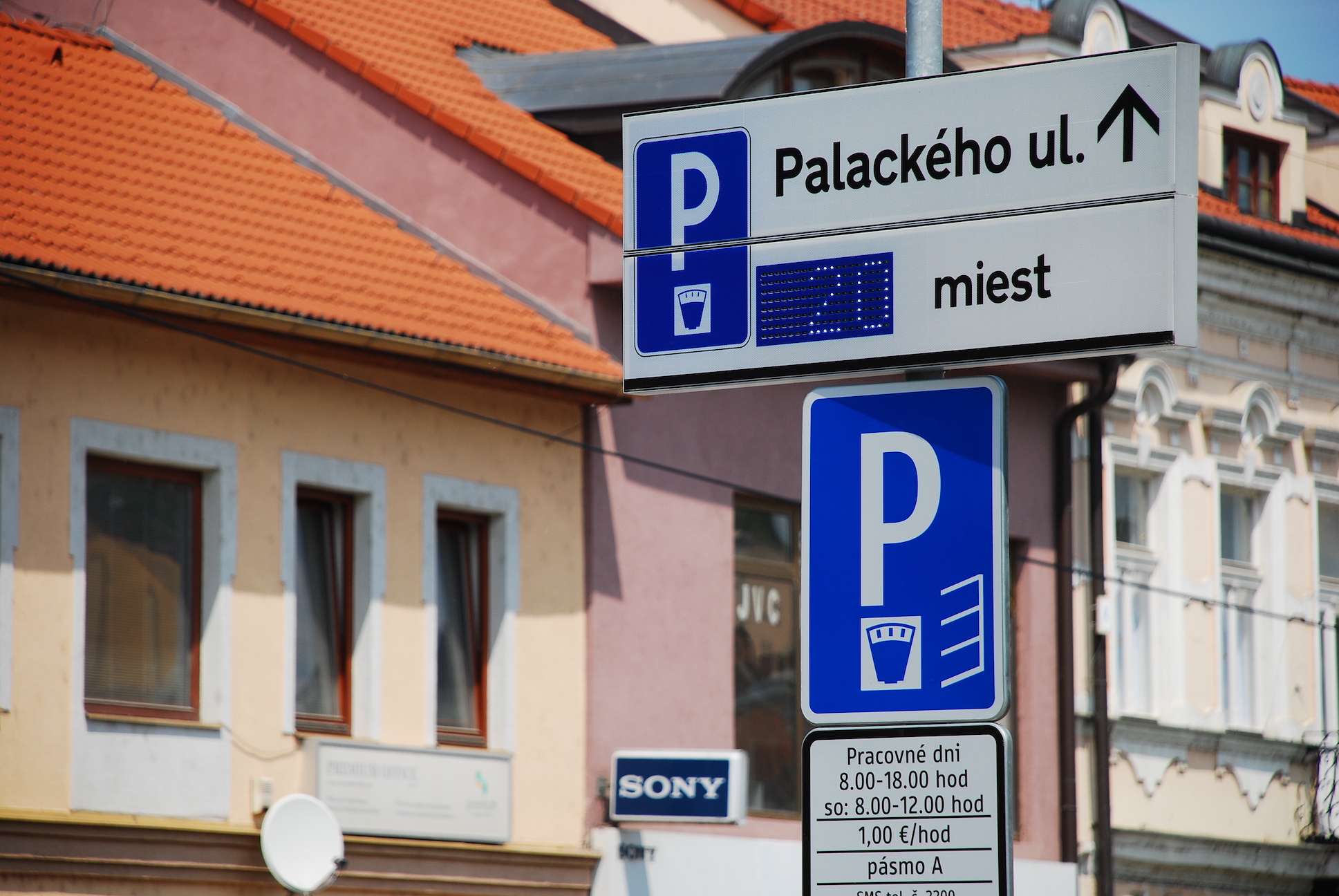 V Trenčíne zaparkujete na niekoľko hodín zadarmo