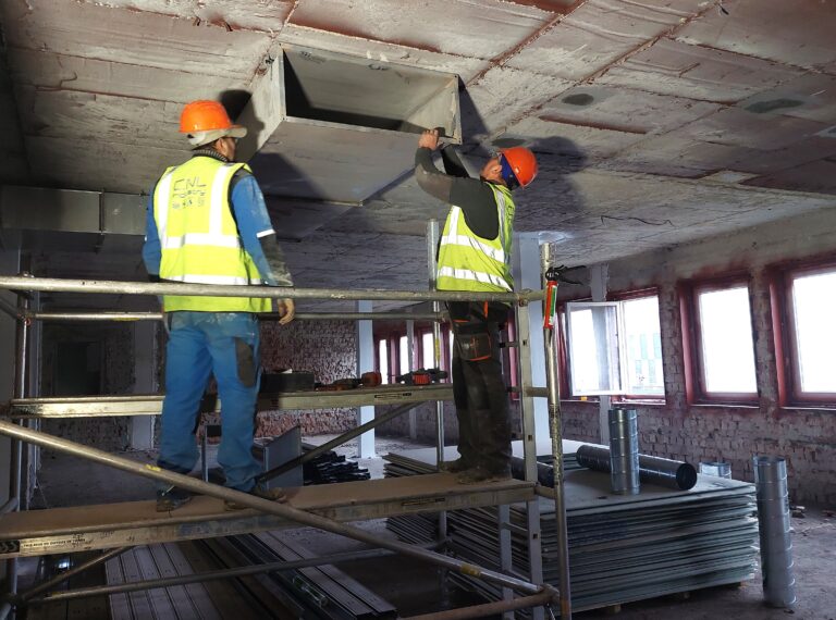 V Cinobani z plánu obnovy zrekonštruujú obecný úrad aj multifunkčnú budovu