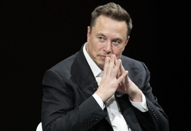 Úspech misie na Mars závisí od výsledkov volieb v USA, tvrdí Musk