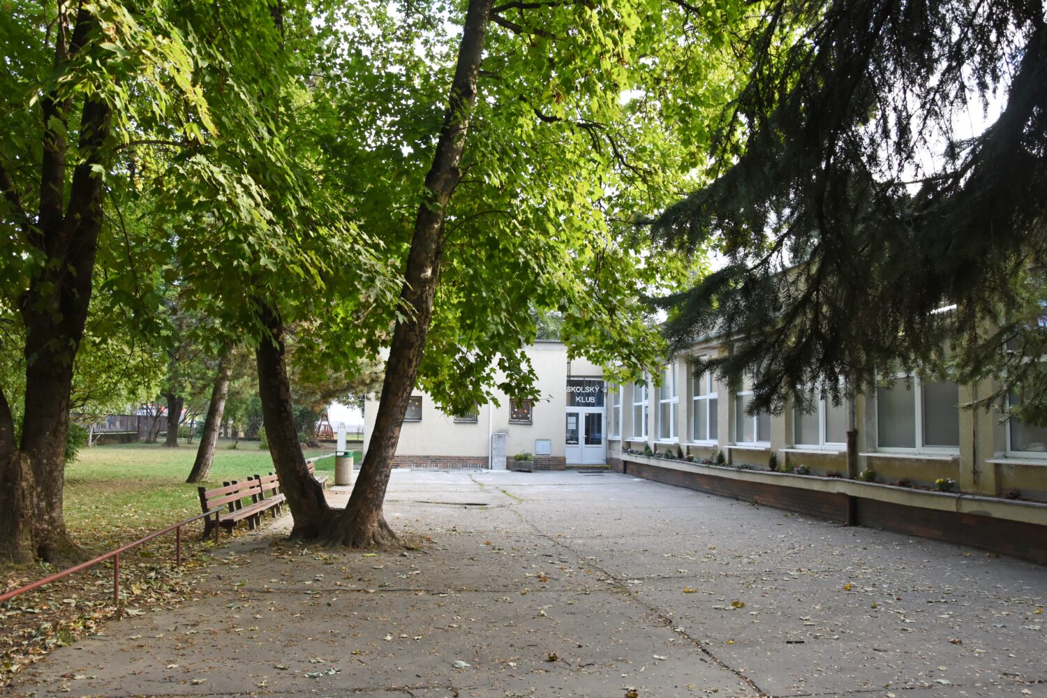 Mesto má so školou smelé plány. Potešia sa stravníci aj športovci